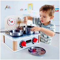Hape  2-in-1 Kitchen & Grill Set E3151