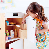 Hape  White Fridge-freezer E3153