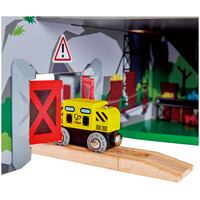 Hape  Mighty Mountain Mine E3753