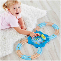 Hape  Undersea Figure 8 E3827