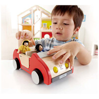 Hape  Family Car E3475