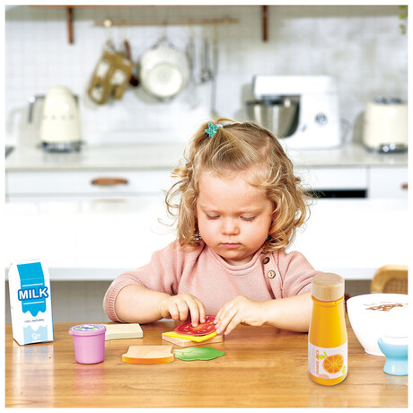 Hape  Delicious Breakfast Playset E3172