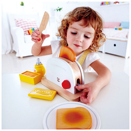 Hape  Pop-up Toaster Set E3148