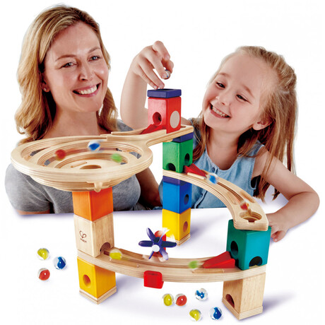 Hape  Race to the Finish E6021
