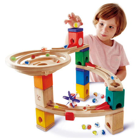 Hape  Race to the Finish E6021