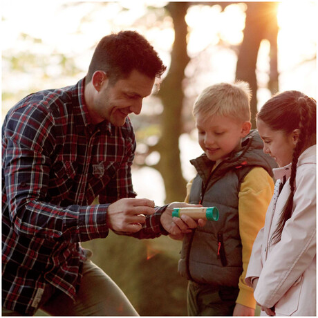 Hape  Hand-Powered Flashlight E5579